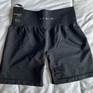 NVGTN black solid seamless shorts